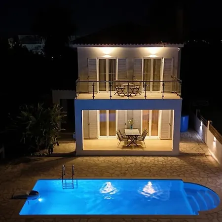 Arcadia Nyaraló
